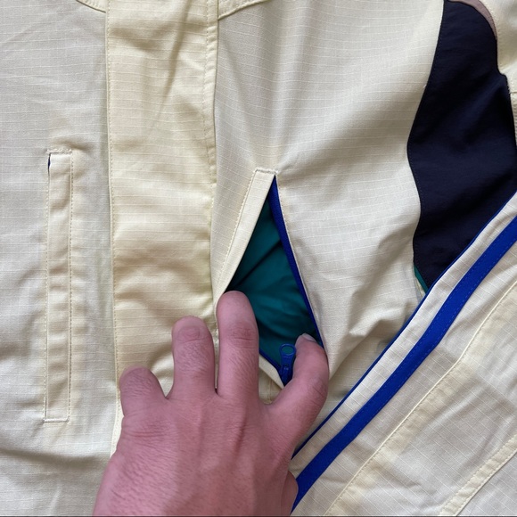 ADIDAS ALL TIMERS MENS HOODED SKATEBOARDING JACKET SIZE XS EXTRA SMALL YELLOW NE - Picture 6 of 9